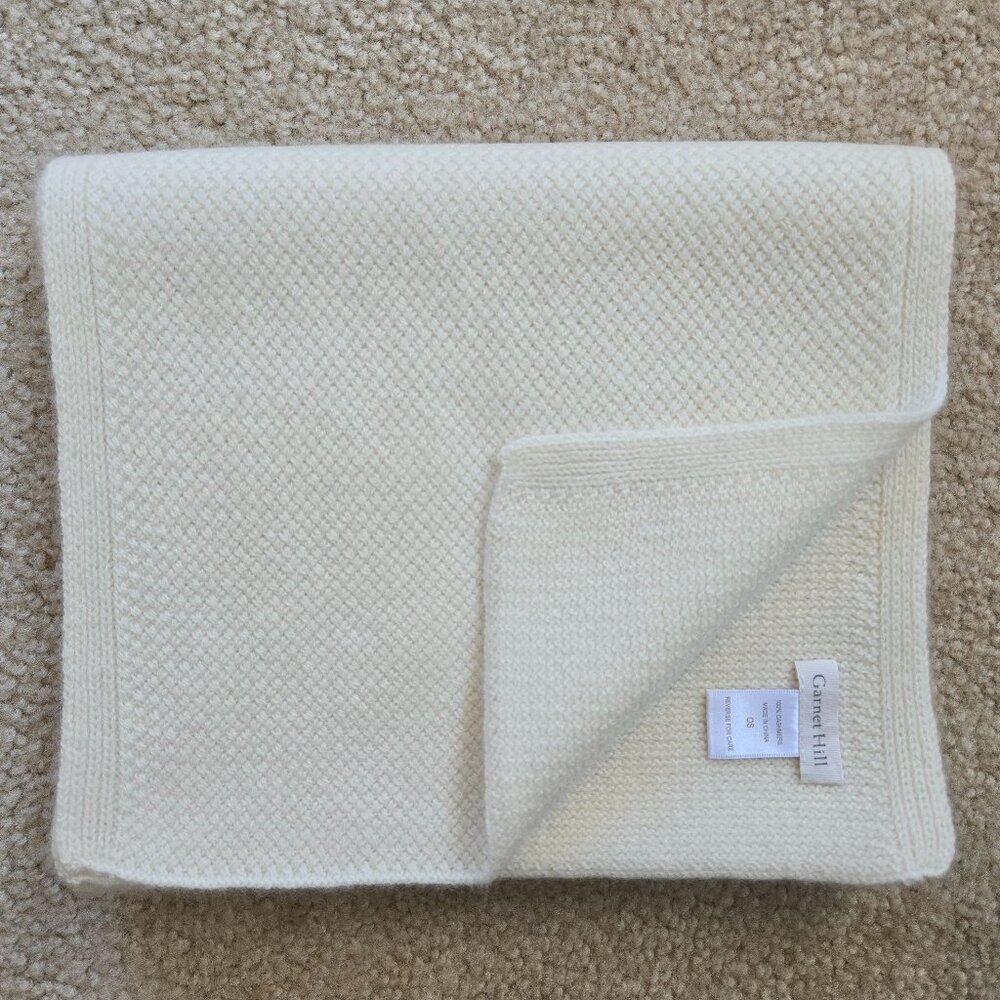 NWOT Garnet Hill Cashmere Scarf Basketweave Ivory